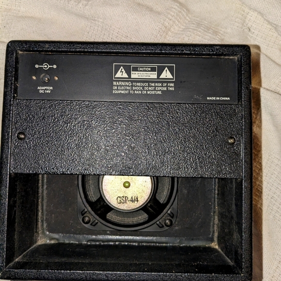 First Act Guitar Amp - Picture 4 of 5